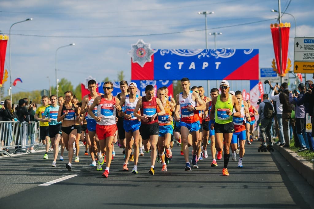 Московский полумарафон 2024 дата. Полумарафон Москва 2024. Вологда марафон. Царскосельский марафон 2024. Марафонский бег.